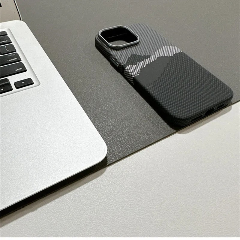 Kevlar Textured Phone Case: MagSafe Compatible