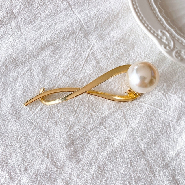 Pearl Curved Hair Clip