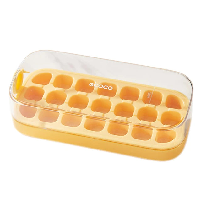 Quick Release Ice Tray Maker